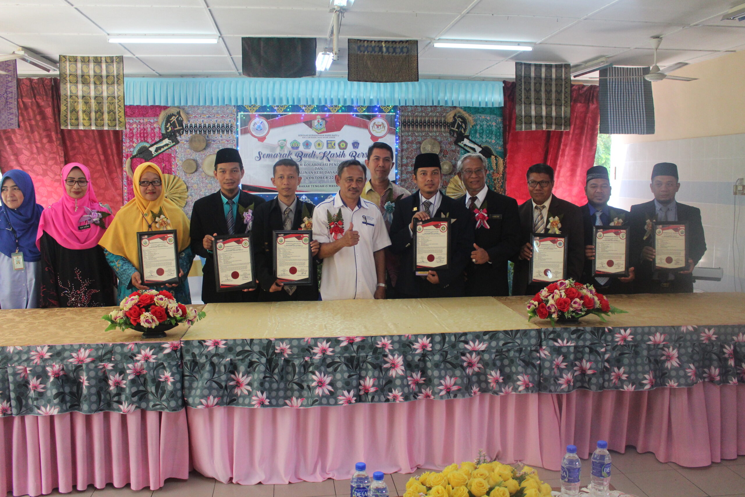 MoU dengan sekolah Malaysia